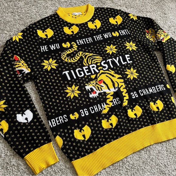 🔴 Wu-Tang Sweater Size XL Hulu x WuTang Collab Xmas Christmas Ghostface Killah - Picture 10 of 12